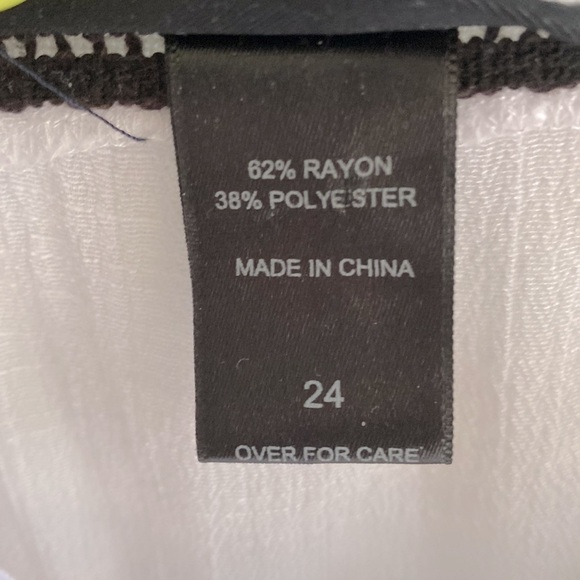 Ashley Stewart aztec flowy top blouse, Size 24 - Picture 5 of 8